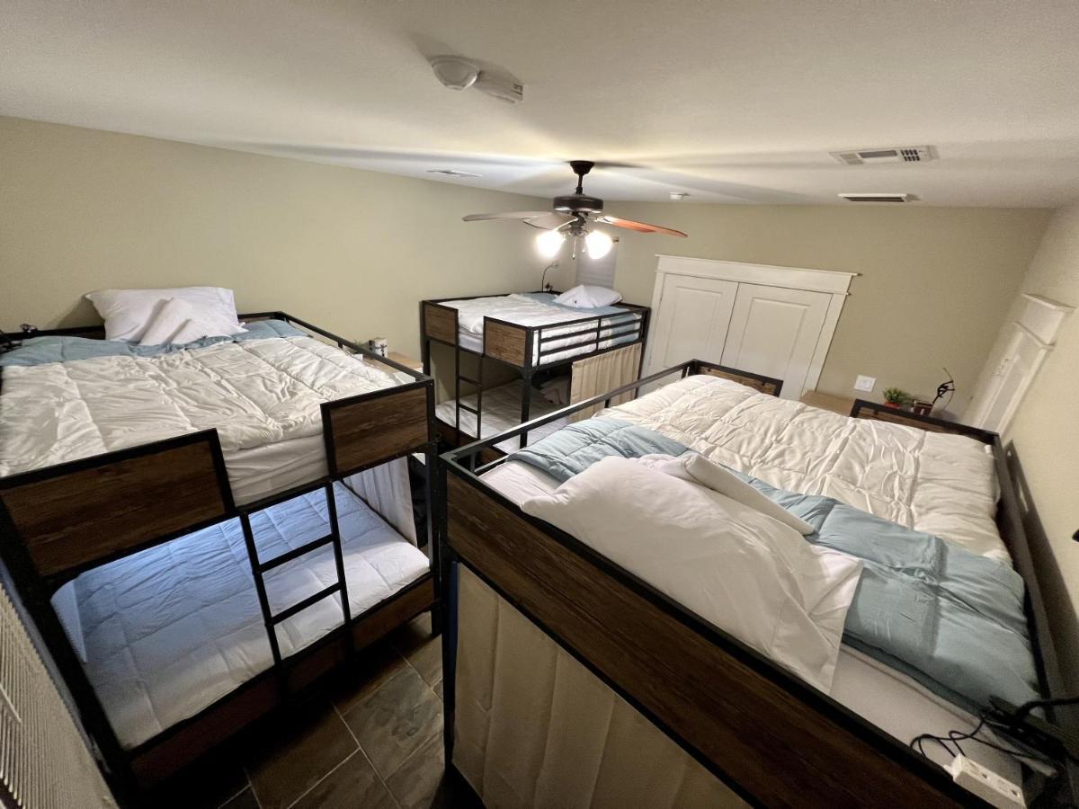 Mycrib Houston Hostel Extérieur photo